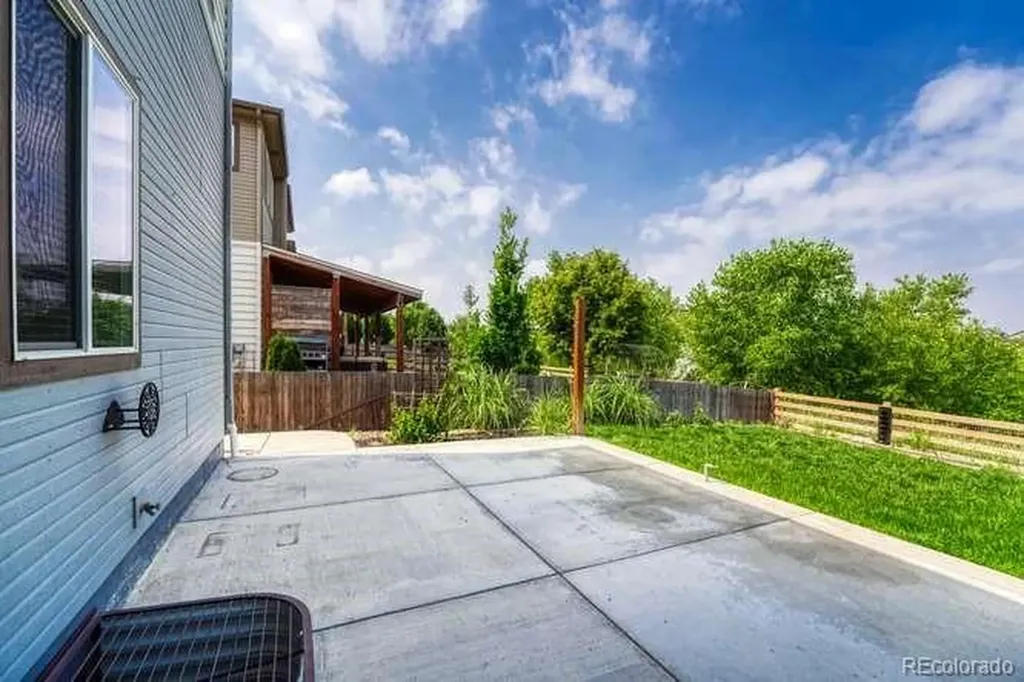 11069 Rifle Court Commerce City CO 80022