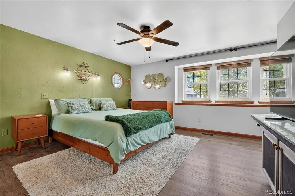57 Yank Way Lakewood CO 80228
