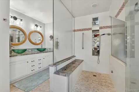 57 Yank Way Lakewood CO 80228