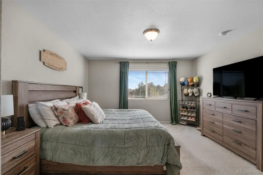 240 S Langdale Court Aurora CO 80018