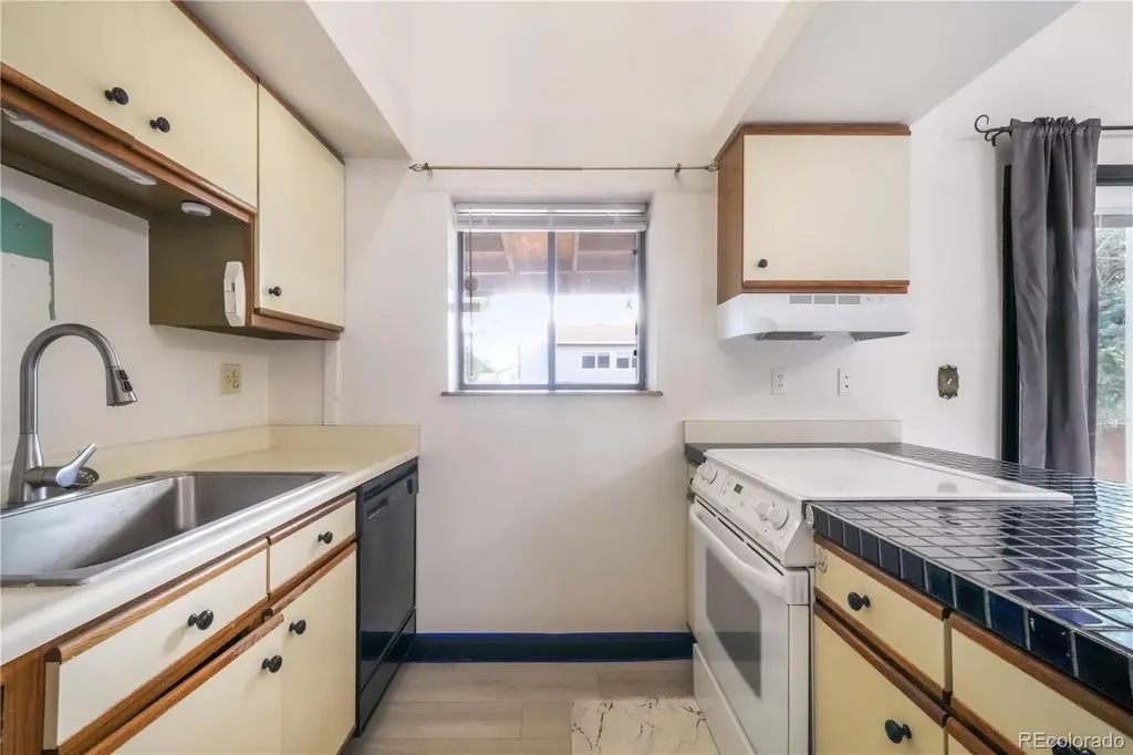 908 Candlestar Loop Fountain CO 80817