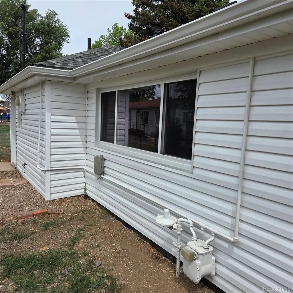 256 S 2nd Avenue Brighton CO 80601