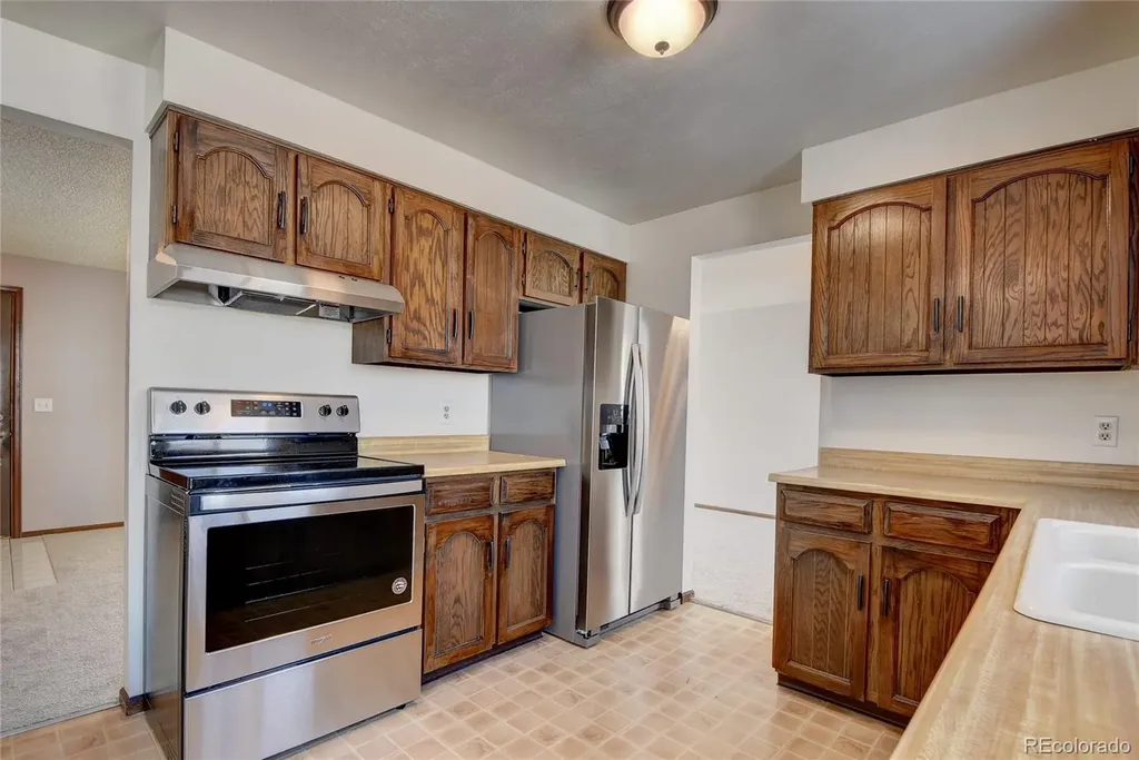 2541 W 105th Place Denver CO 80234