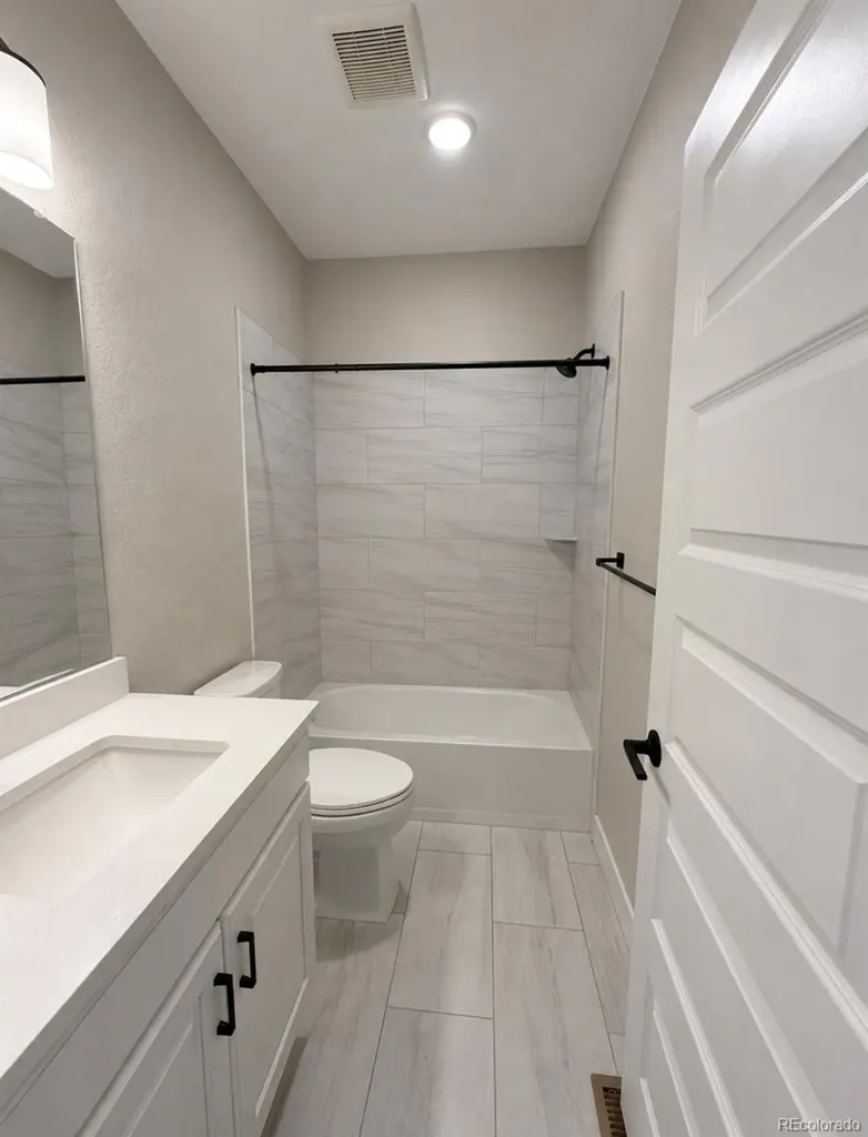2275 S Poppy Street Lakewood CO 80228