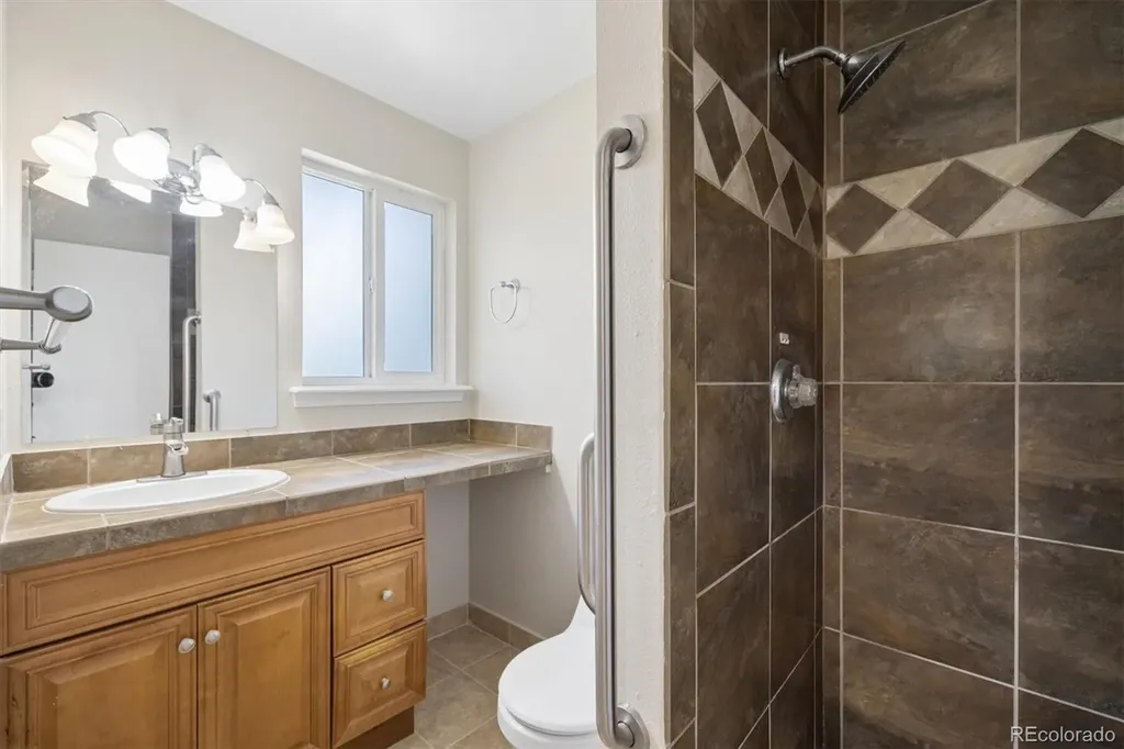 7229 S Tamarac Court Centennial CO 80112