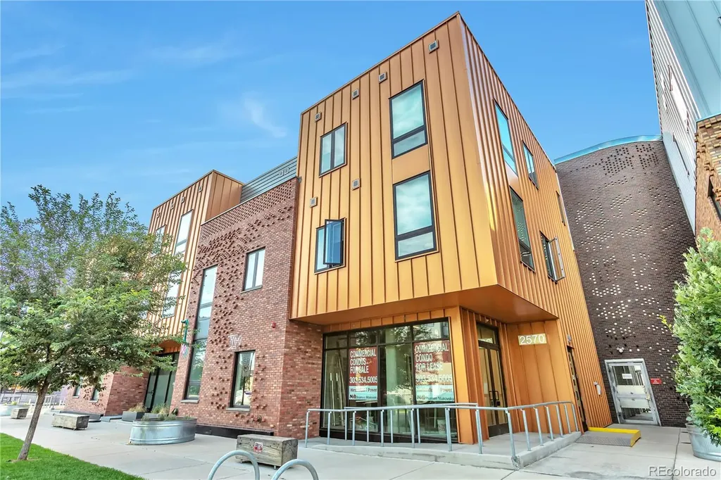 2550 Lawrence Denver CO 80205