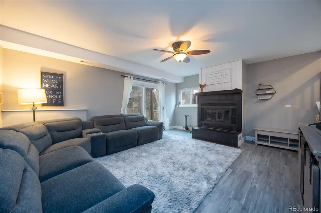 975 Tari Drive Colorado Springs CO 80921