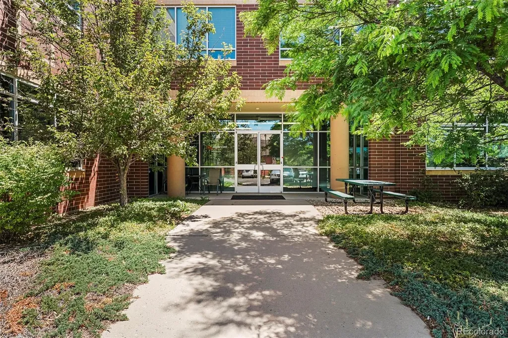 861 Southpark Drive Littleton CO 80120