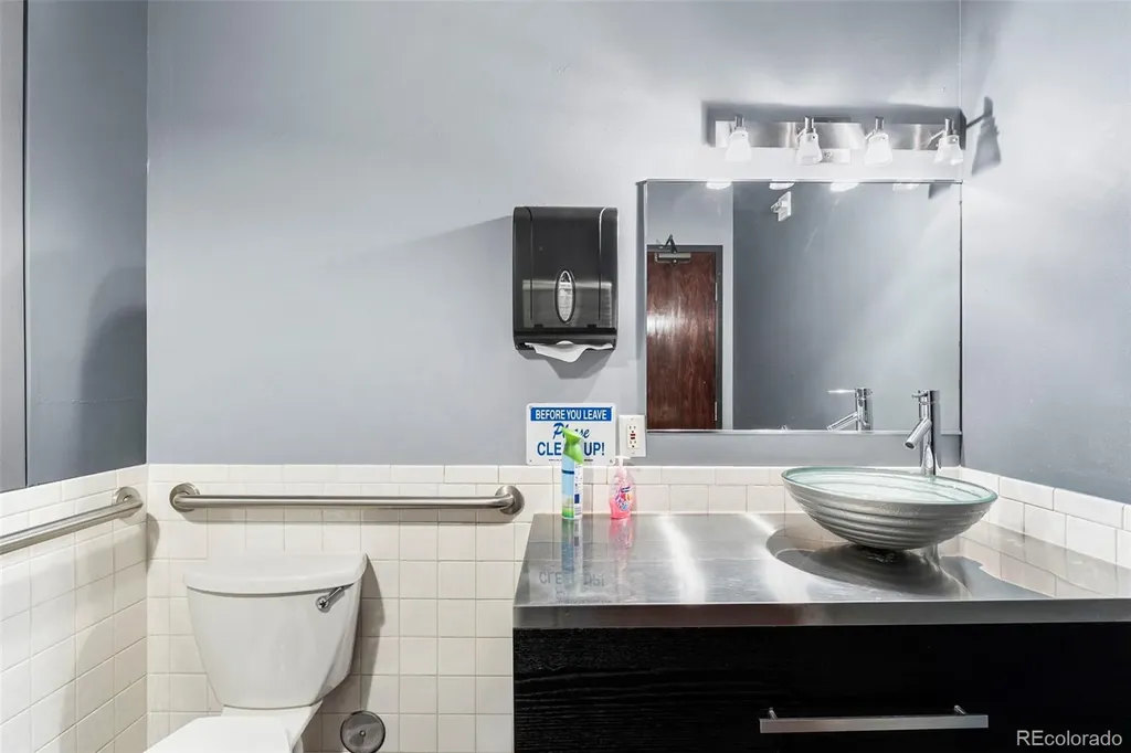 861 Southpark Drive Littleton CO 80120