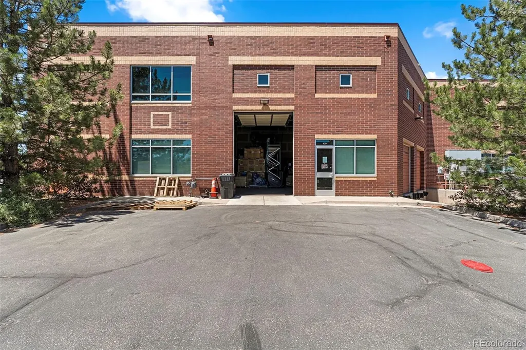 861 Southpark Drive Littleton CO 80120