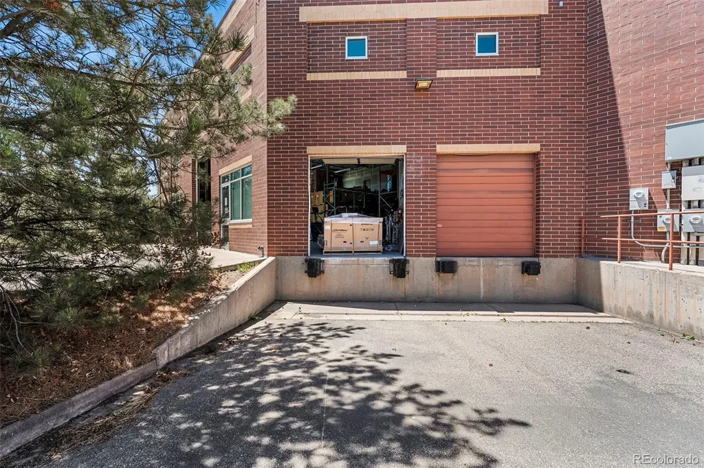 861 Southpark Drive Littleton CO 80120