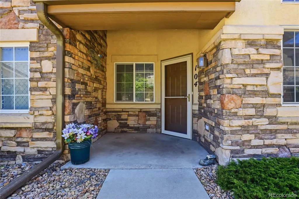 1435 S Chambers Road Aurora CO 80017