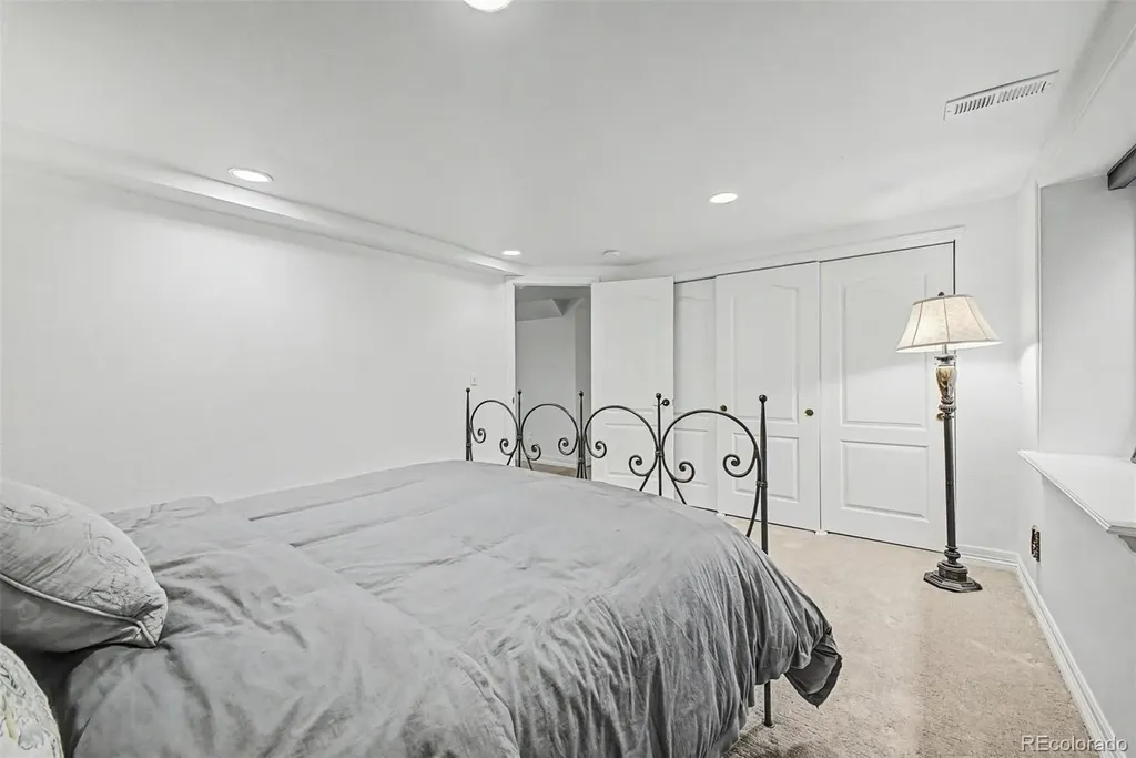 8631 E Hawaii Drive Denver CO 80231