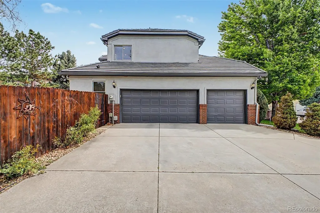 8631 E Hawaii Drive Denver CO 80231