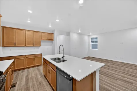 3338 N Duquesne Way Aurora CO 80019