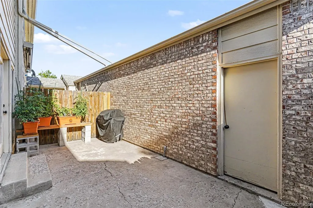 7614 S Cove Circle Littleton CO 80122