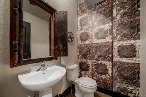 25421 E Indore Drive Aurora CO 80016