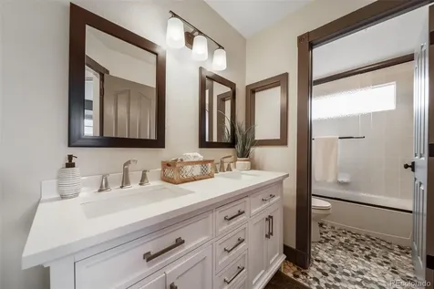 25421 E Indore Drive Aurora CO 80016