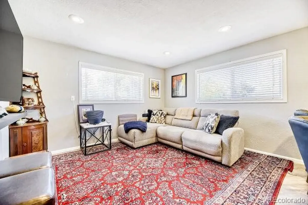 209 E Highline Circle Centennial CO 80122