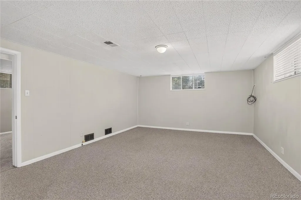 3386 W 36th Avenue Denver CO 80211