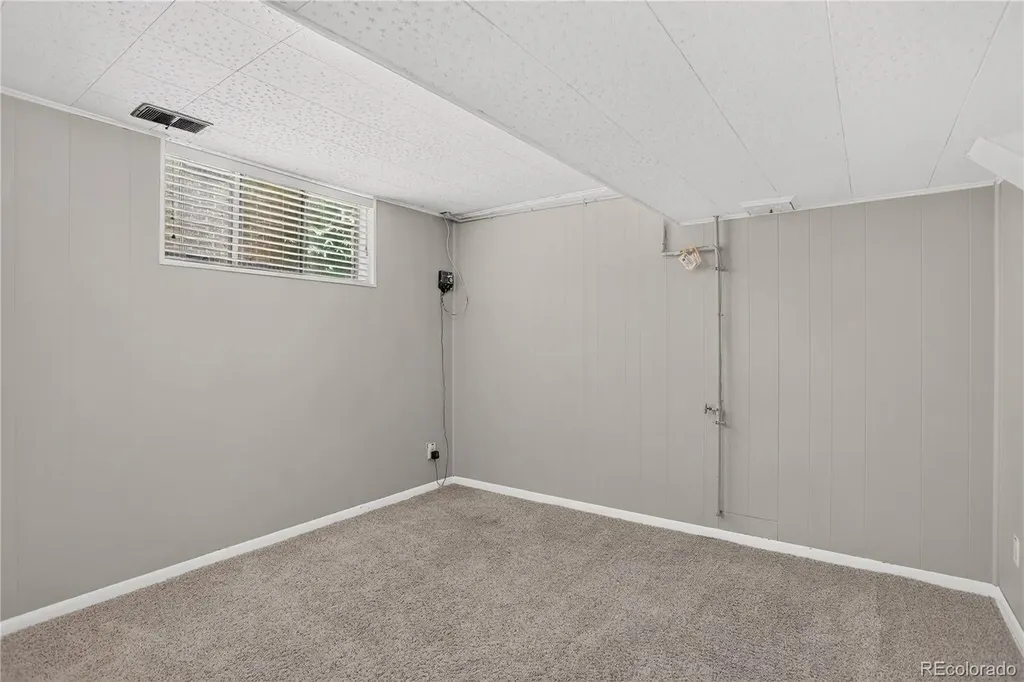 3386 W 36th Avenue Denver CO 80211