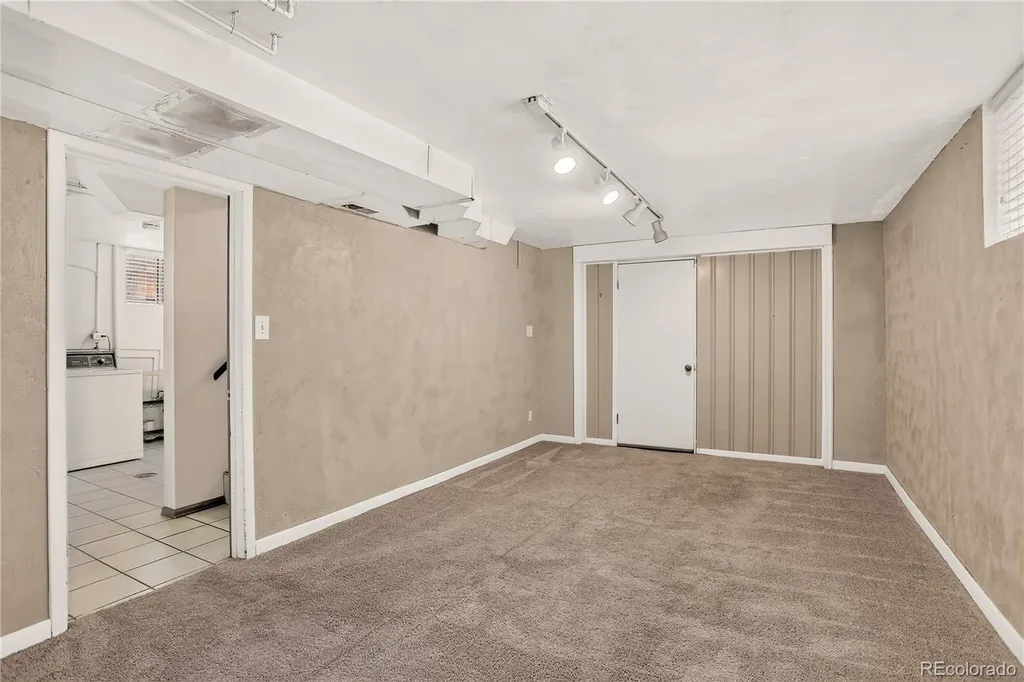 3386 W 36th Avenue Denver CO 80211