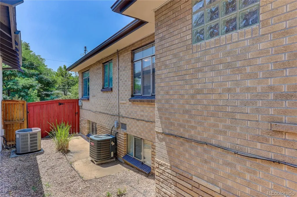 3386 W 36th Avenue Denver CO 80211
