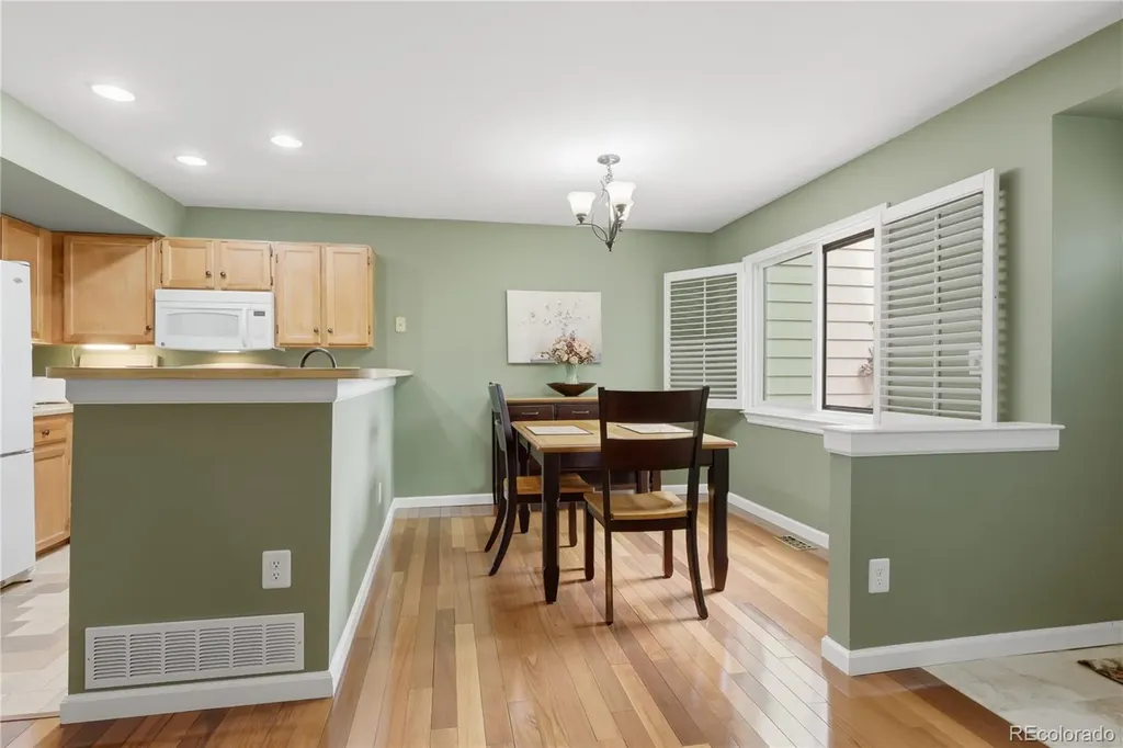 18324 W 58th Place Golden CO 80403