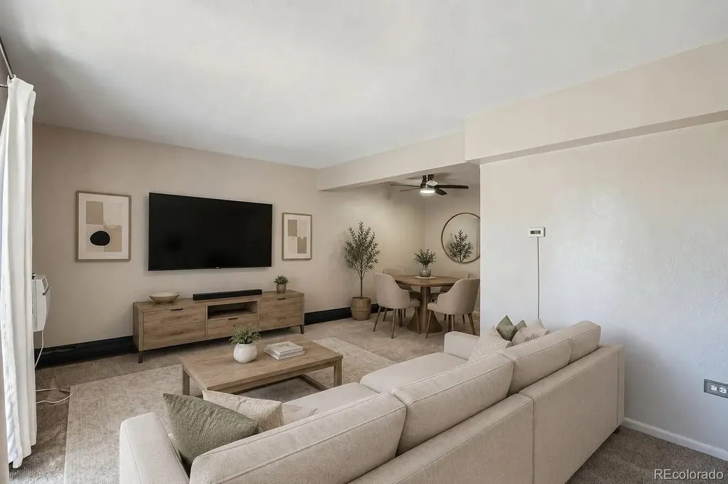 4643 S Lowell Boulevard Denver CO 80236