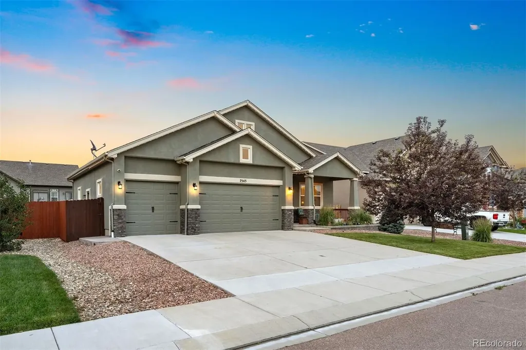 7545 Peachleaf Drive Colorado Springs CO 80925