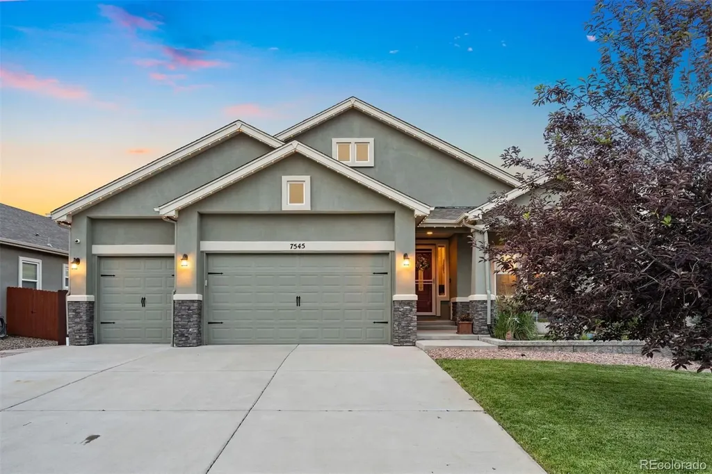 7545 Peachleaf Drive Colorado Springs CO 80925