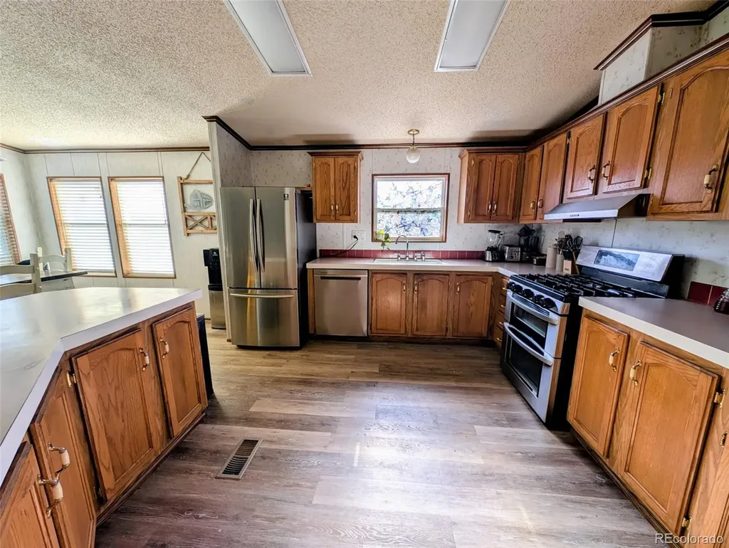 26900 E Colfax Avenue Aurora CO 80018