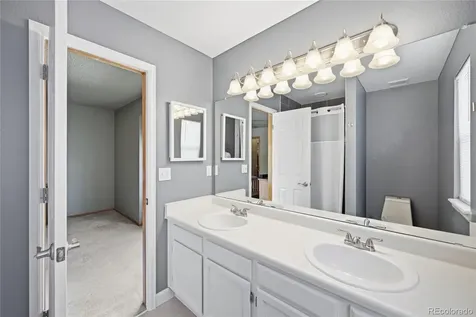 5677 S Jericho Way Centennial CO 80015