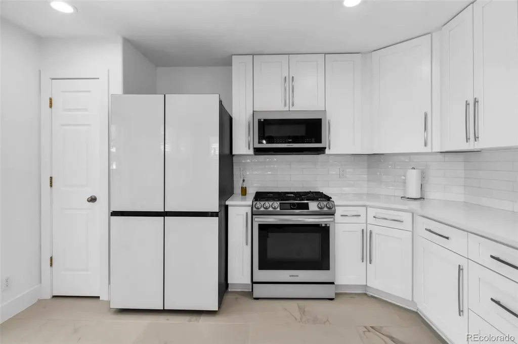 5564 Laredo Street Denver CO 80239