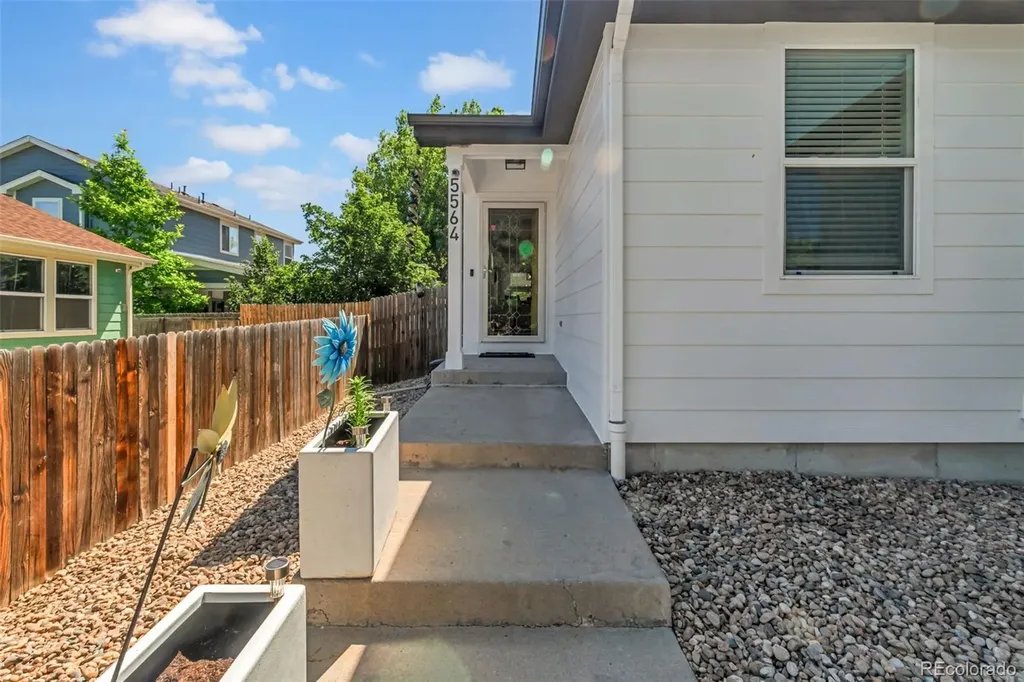 5564 Laredo Street Denver CO 80239