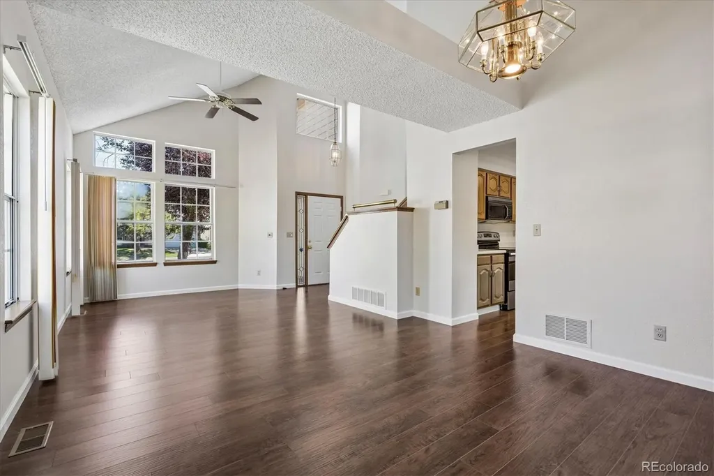 471 W Jamison Place Littleton CO 80120