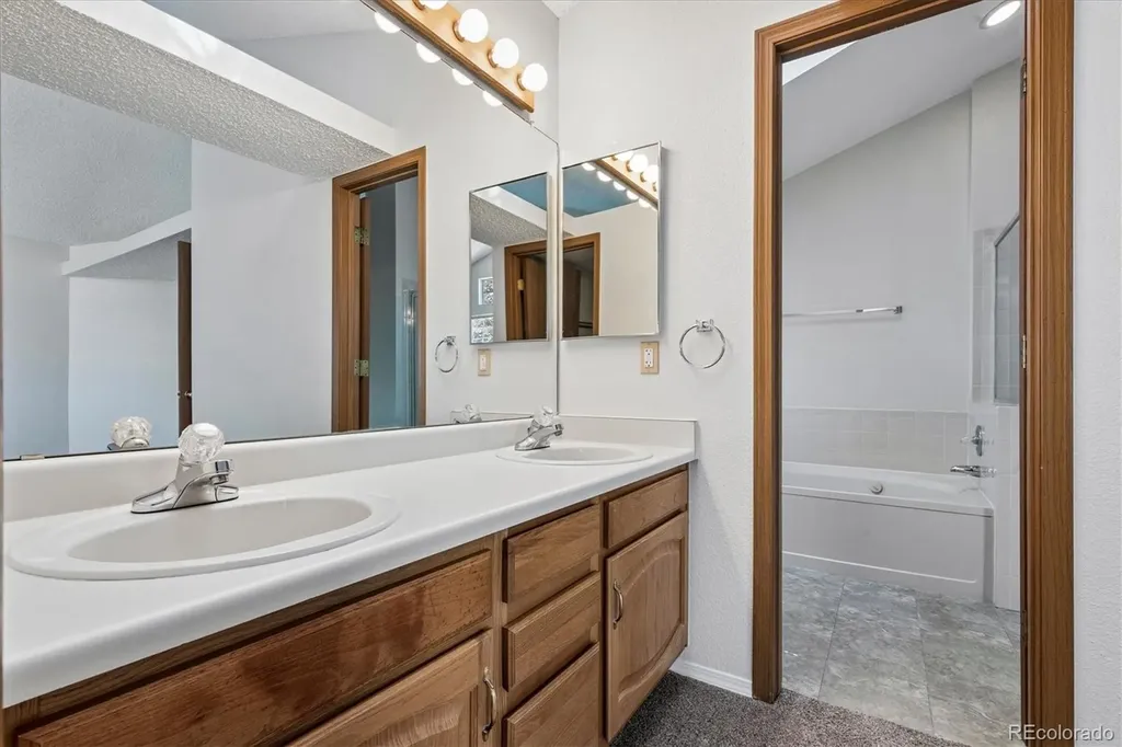 471 W Jamison Place Littleton CO 80120