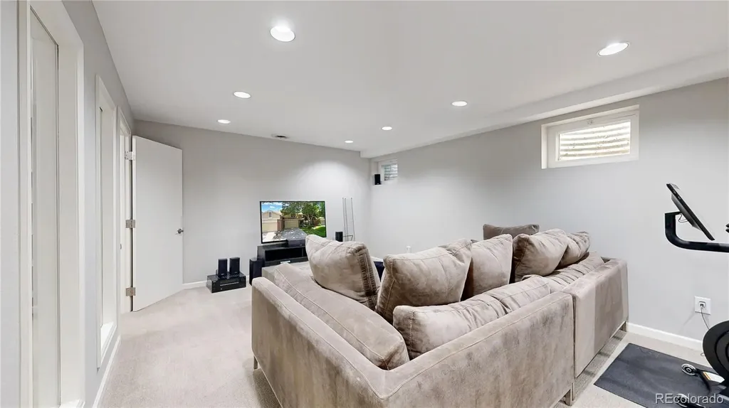 1566 S Trenton Court Denver CO 80231