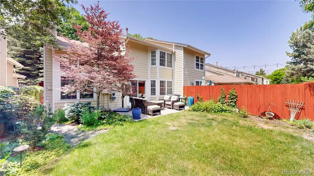 1566 S Trenton Court Denver CO 80231