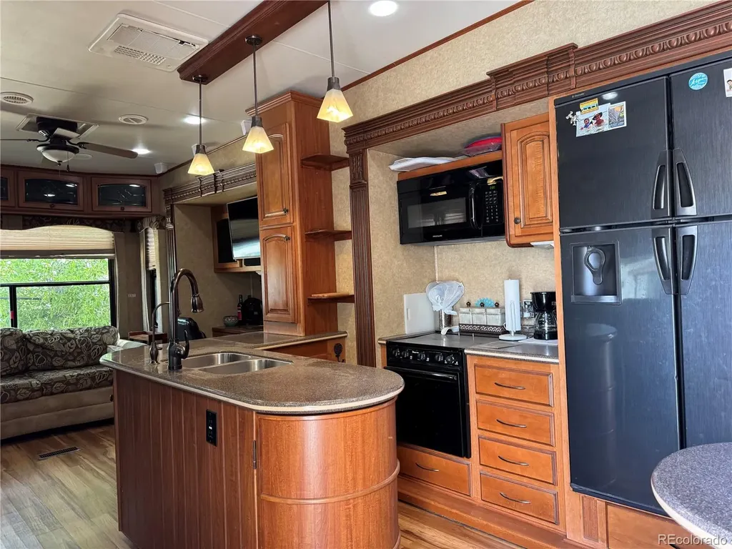 10795 County Road 197a Nathrop CO 81236