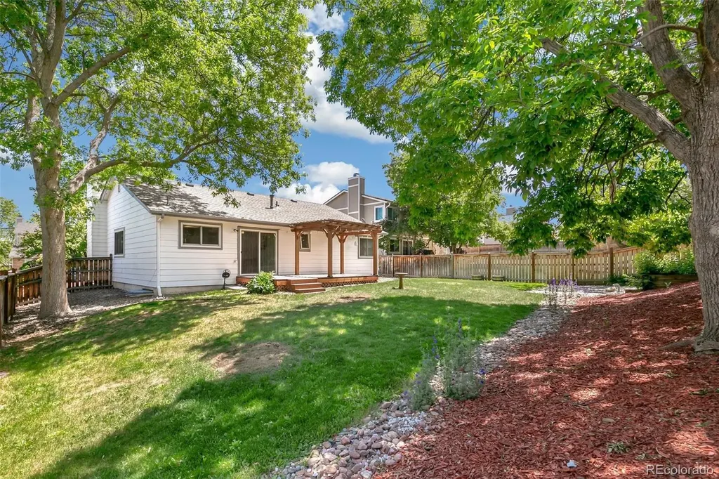 8971 Winrock Street Littleton CO 80126