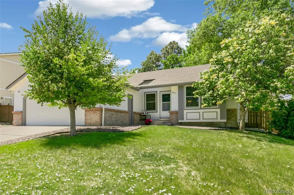 8971 Winrock Street Littleton CO 80126