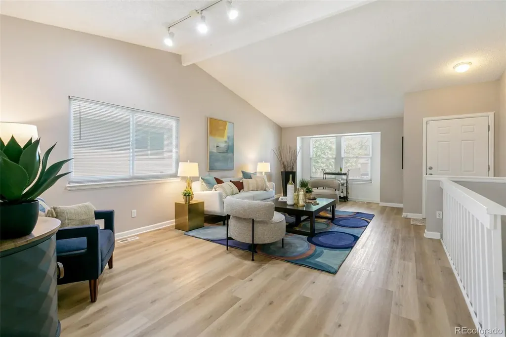 8971 Winrock Street Littleton CO 80126