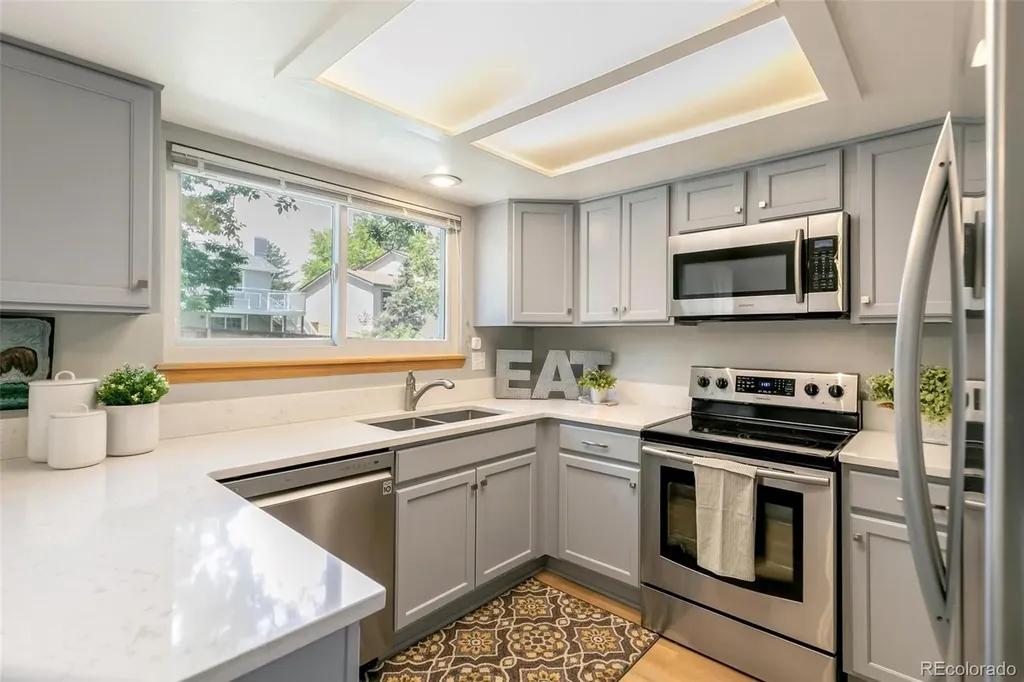 8971 Winrock Street Littleton CO 80126