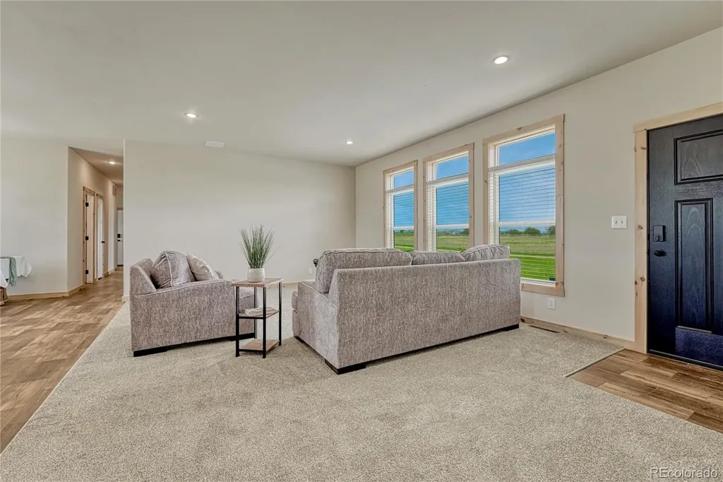 7451 Sun Country Drive Elizabeth CO 80107