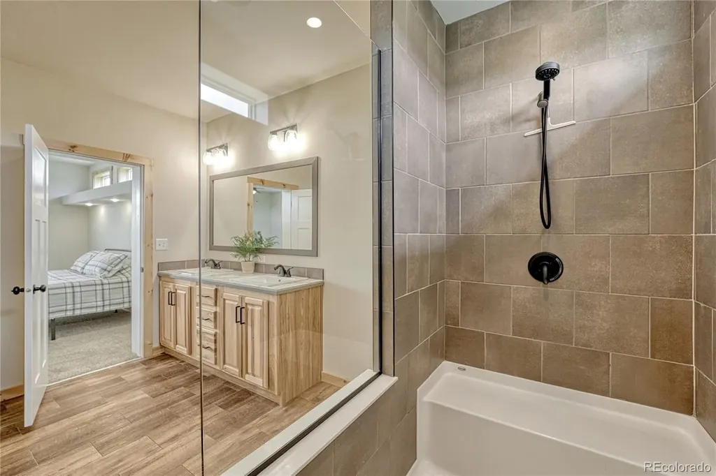 7451 Sun Country Drive Elizabeth CO 80107