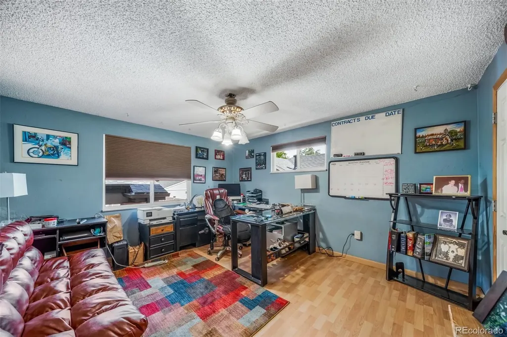 1590 Roslyn Street Denver CO 80220