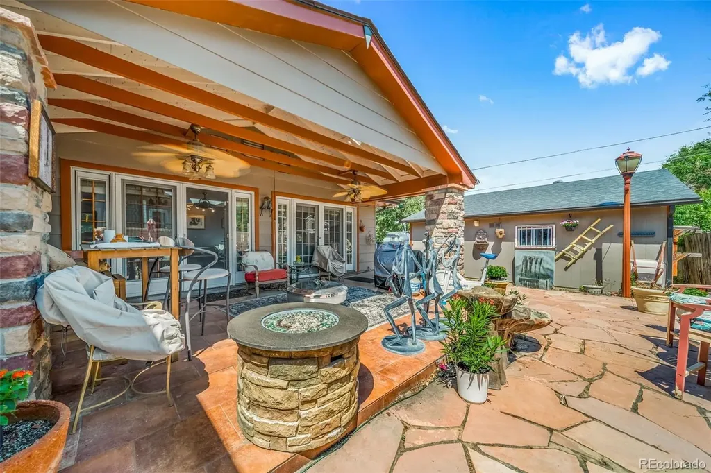1590 Roslyn Street Denver CO 80220