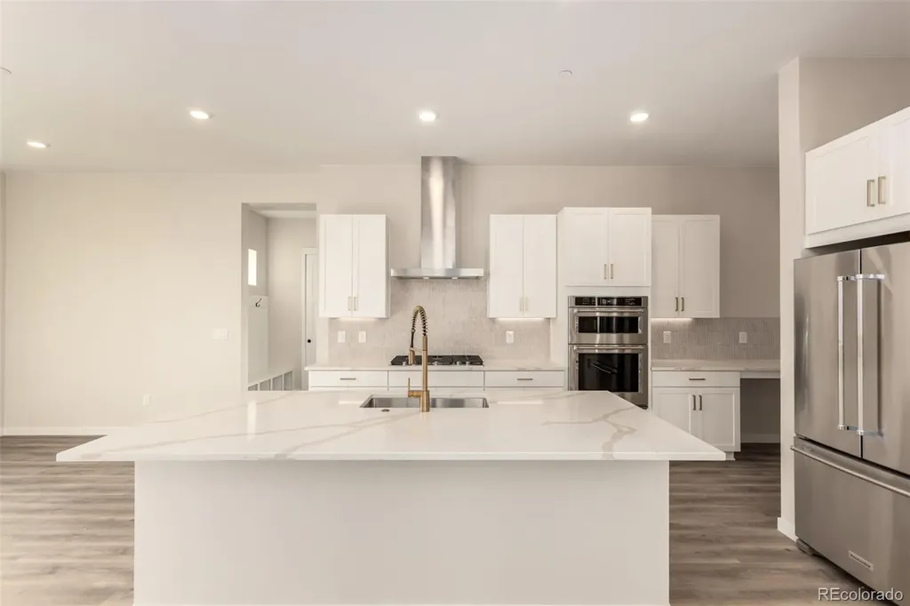 1898 Hickory Avenue Erie CO 80516