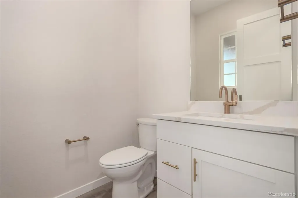 1898 Hickory Avenue Erie CO 80516